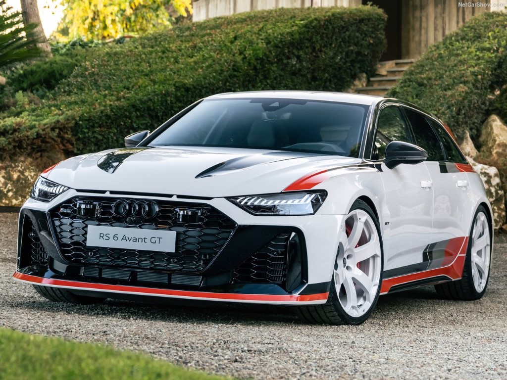 Audi RS6 Avant 4.0 V8 twin-turbo GT